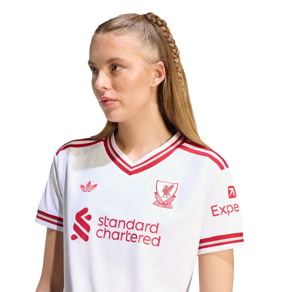 Liverpool FC Away Women Kit 2026/27 - angle 4